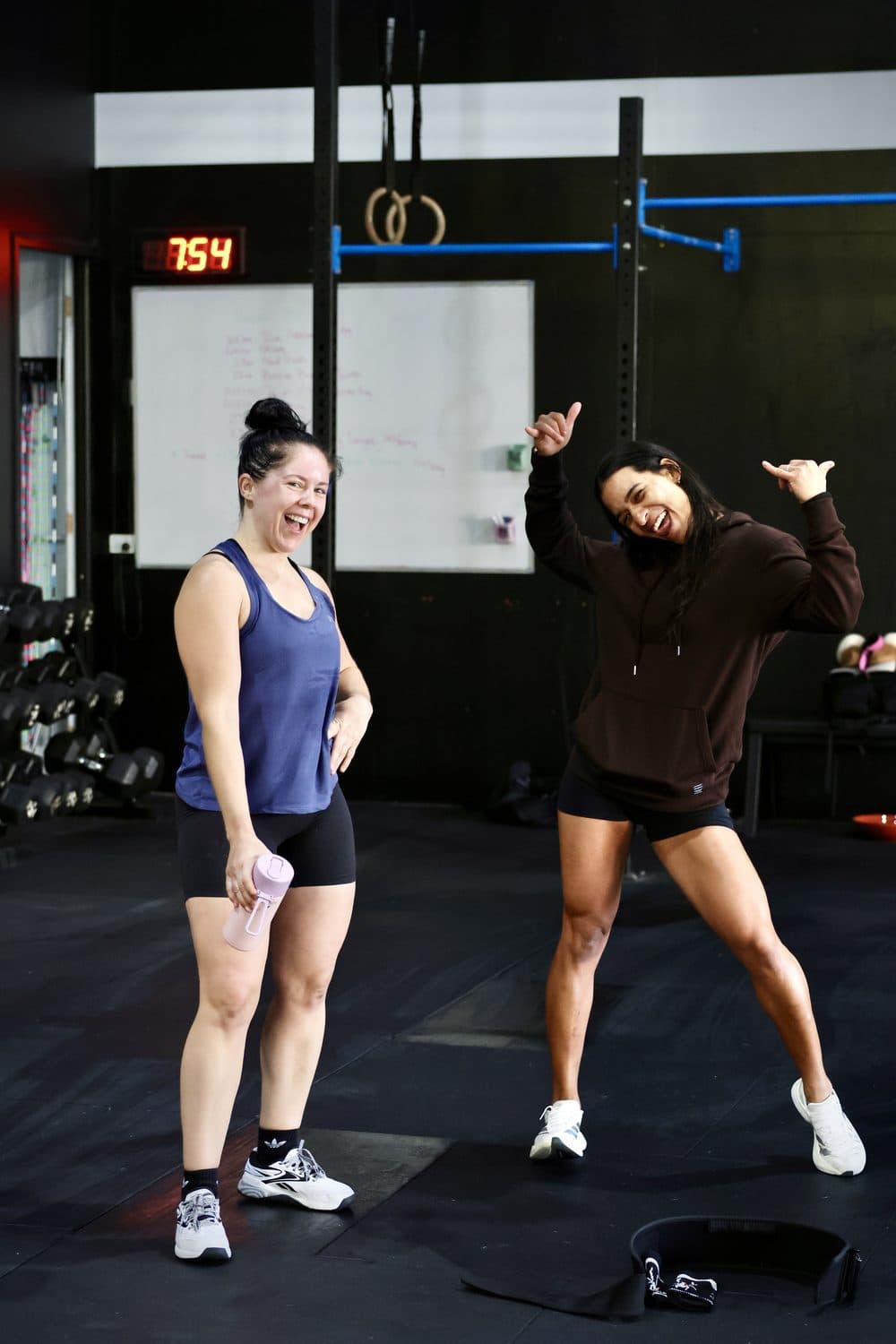 Two KVZ members laughing between sets